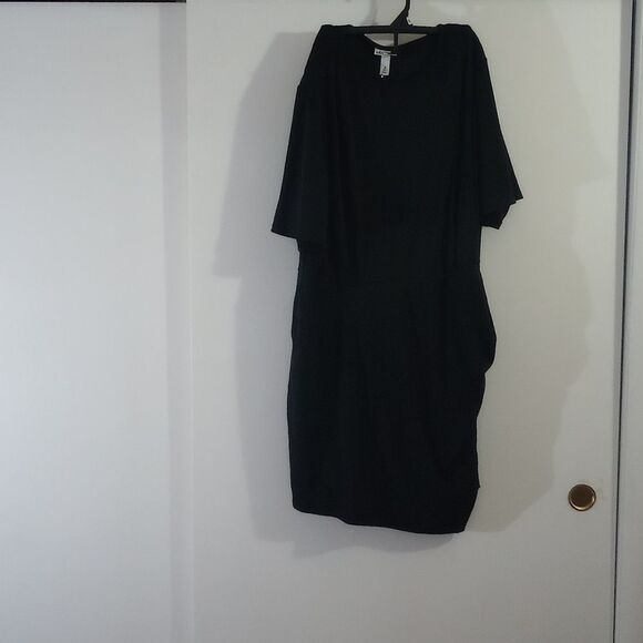 🆕👗Short Sleeve Mini T-Shirt Dress - Future Collective - Sz XL - Picture 3 of 5